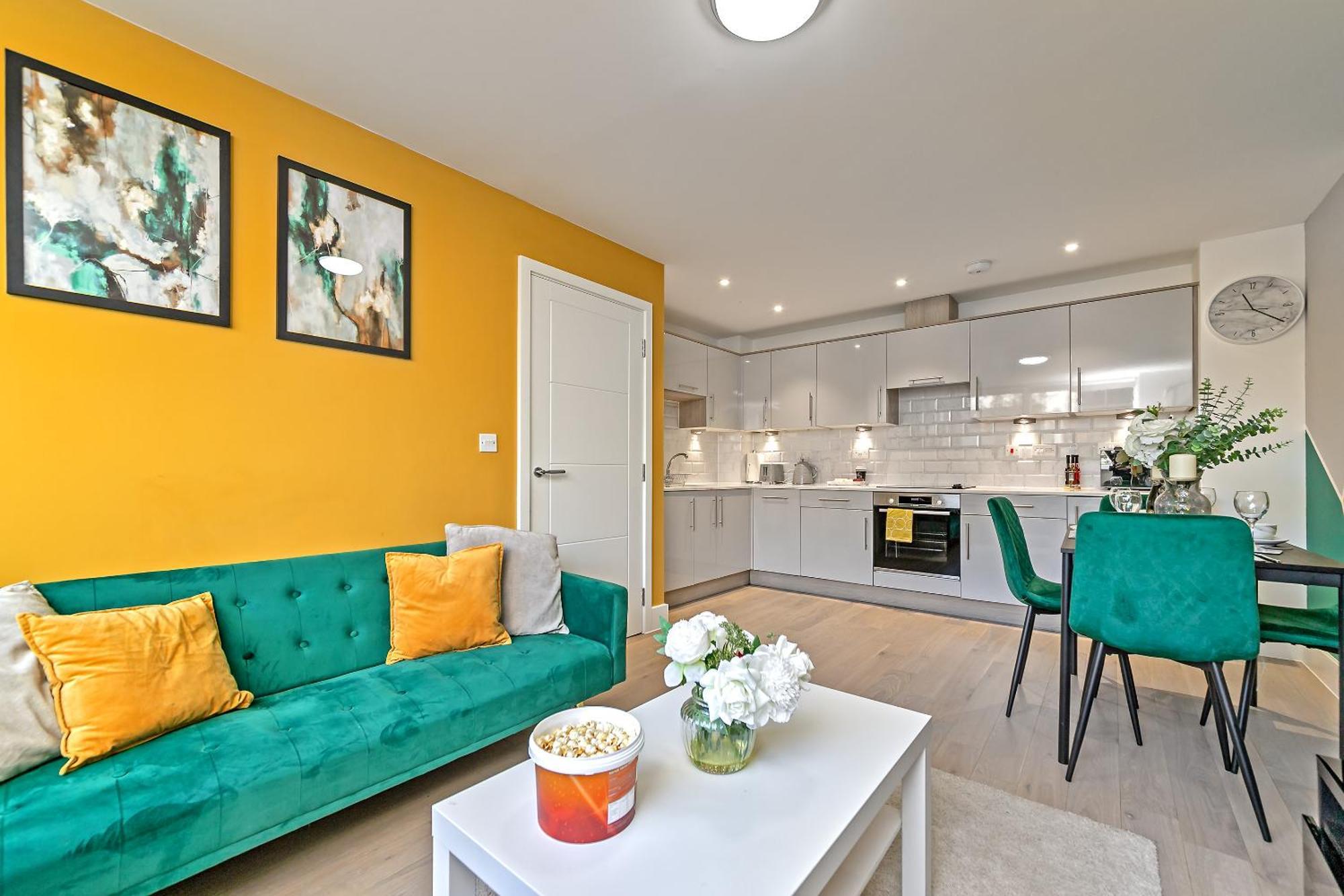 Luxurious Mk City Apartment- Walk To Train Station, Smart Tv With Netflix, Disney Plus & Prime! Milton Keynes Extérieur photo
