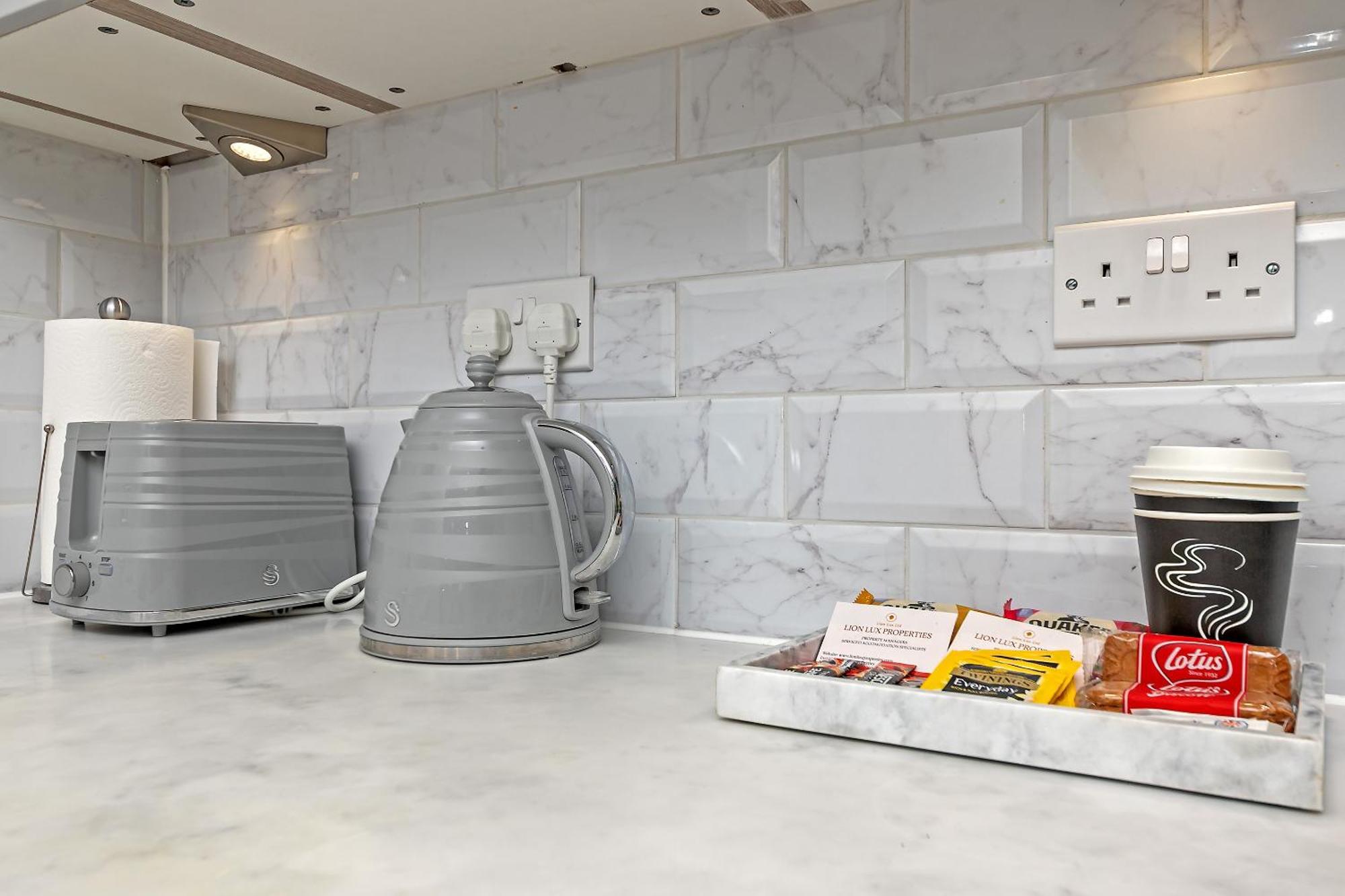 Luxurious Mk City Apartment- Walk To Train Station, Smart Tv With Netflix, Disney Plus & Prime! Milton Keynes Extérieur photo